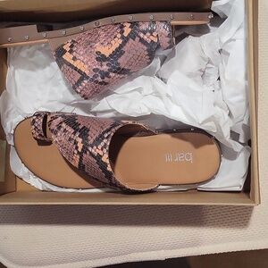 Bar III Sandal snakeskin size 8